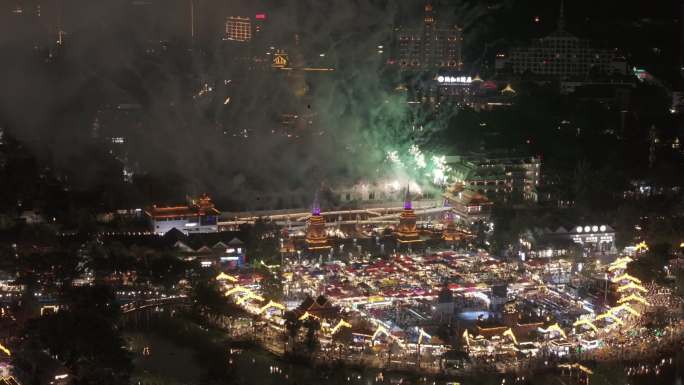 航拍西双版纳告庄夜市
