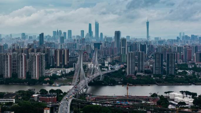 2025广州大范围台风乌云暴雨天气
