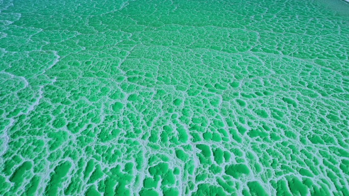青海茫崖翡翠湖航拍