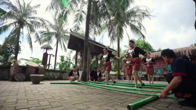 海南黎族竹竿舞