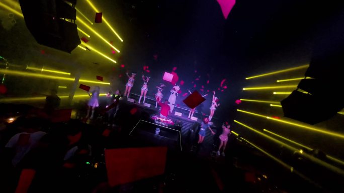 LIVE House酒吧女团DJ美女歌手