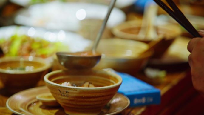 贵州黔东南特色美食-酸汤鱼