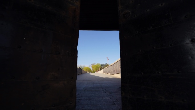 城门打开 嘉峪关城门打开