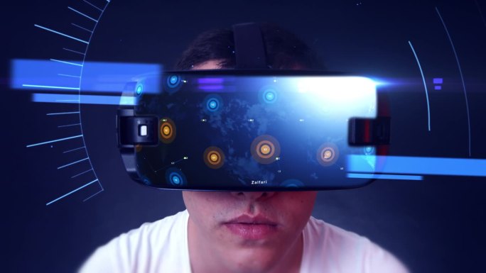 年轻男子在虚拟现实地球模拟中移动。