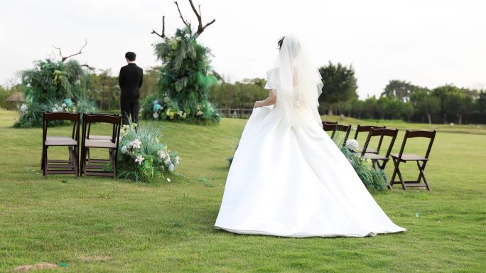 婚礼上的first look