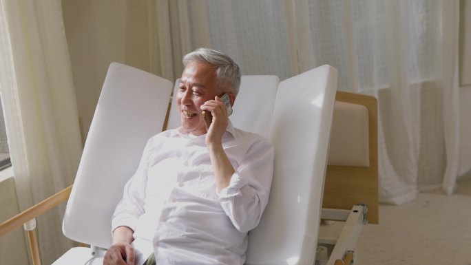 一个老人居家康复生活