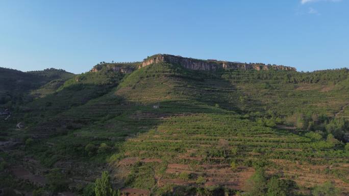 航拍临沂蒙阴岱崮地貌