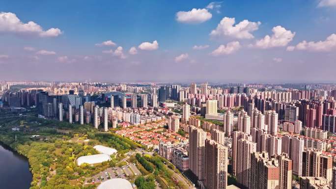 辽宁沈阳城市建筑林立的繁华都市全景