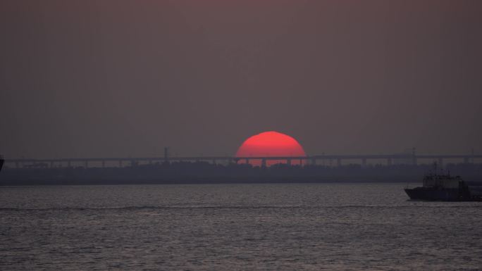 长江日落地平线美景