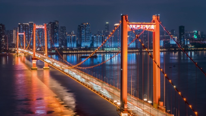 武汉鹦鹉洲长江大桥车流夜景4K延时