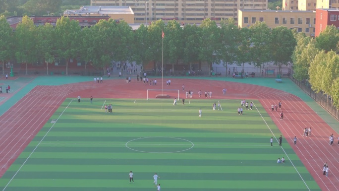 平舆县完全中学