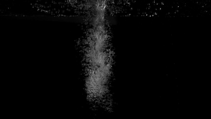水中气泡上升