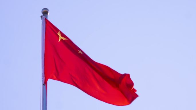 红旗飘扬