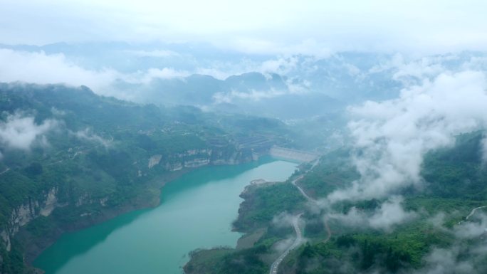 航拍重庆南川金山湖178环线