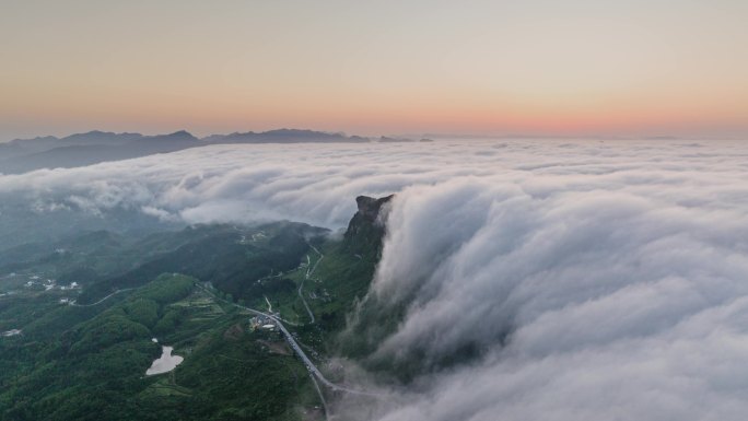 重庆南川风吹岭壮丽日出云瀑航拍延时