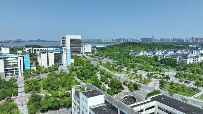 湖南岳阳理工大学