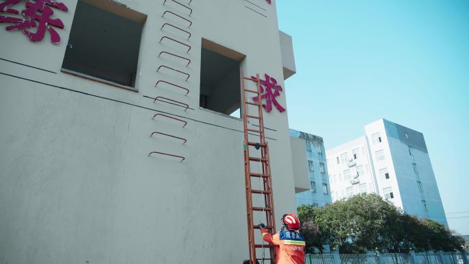 4K消防员紧急救援演练