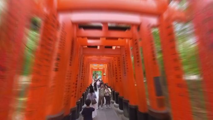 京都伏见稻荷大社千本鸟居