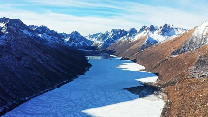 青海巴颜喀拉山雪山冰川航拍