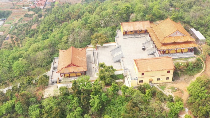 航拍湖南岳阳圣安寺景区风光