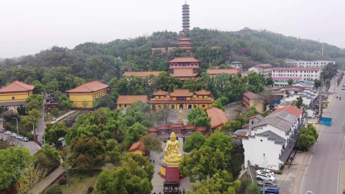 航拍湖南岳阳圣安寺景区风光