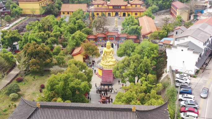 航拍湖南岳阳圣安寺景区风光