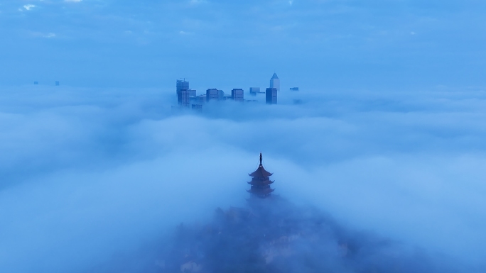航拍南通狼山云海日出城市天际线