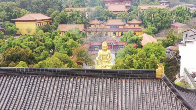 航拍湖南岳阳圣安寺景区风光