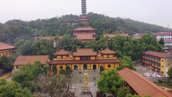 航拍湖南岳阳圣安寺景区风光