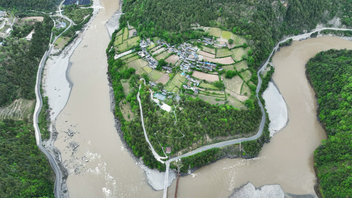 丙中洛怒族村寨