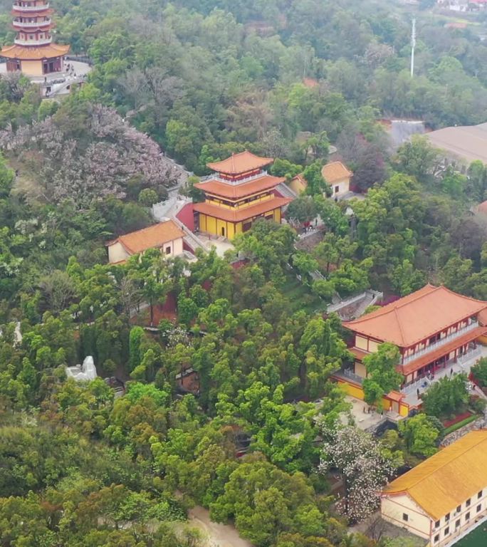 航拍湖南岳阳圣安寺景区风光