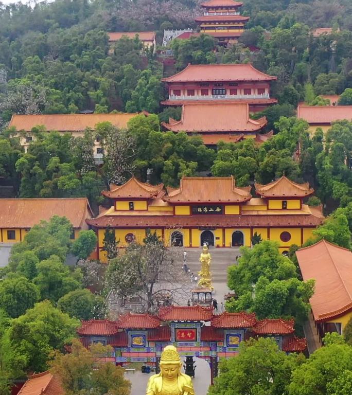 航拍湖南岳阳圣安寺景区风光