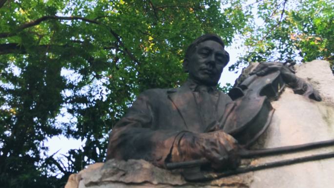 广州麓湖公园沈星海雕塑鸿鹄楼牌喷泉景观