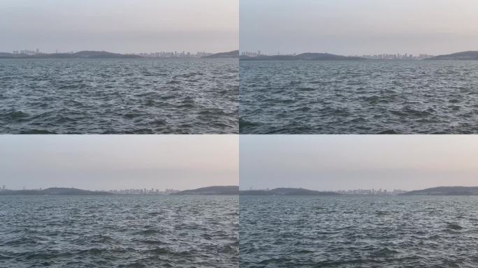 武汉东湖 清晨 湖边水面