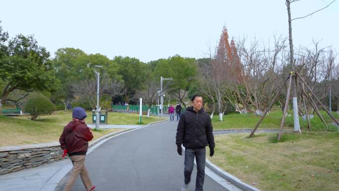 常州翠竹公园4K航拍素材，公园太极拳视频