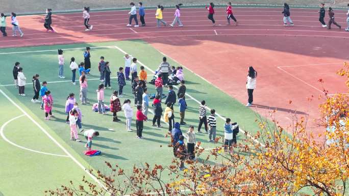 武汉汉阳经开区三角湖小学