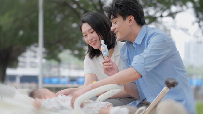 婴儿