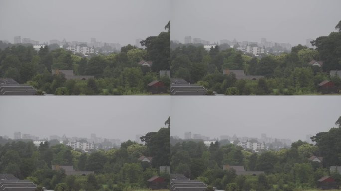 大雨落在城市上空