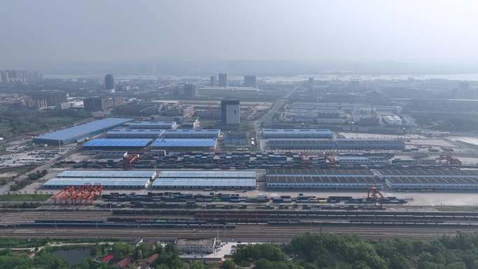 4K长沙金霞港长沙国际铁路港中欧班列5