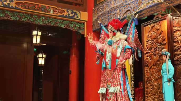 京剧戏台唱戏穆桂英