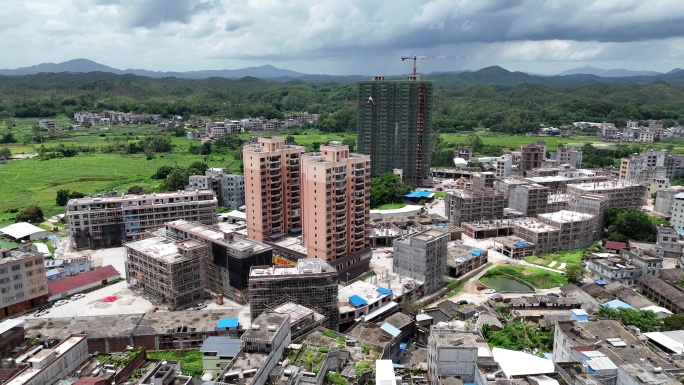 城镇化进程中的建筑群