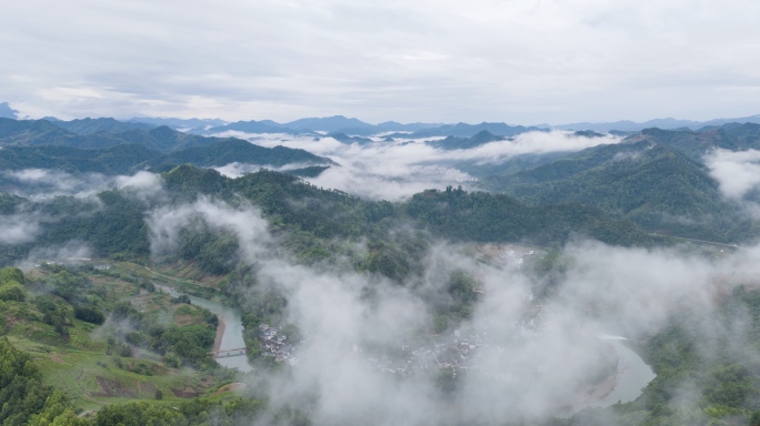 山里云海延时合集