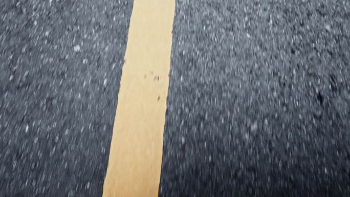 公路路面速度感