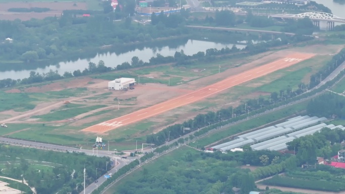 小型通用机场 低空经济 城市郊区机场鸟瞰