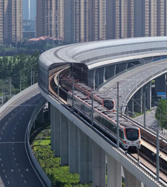 城市高架轨道交通