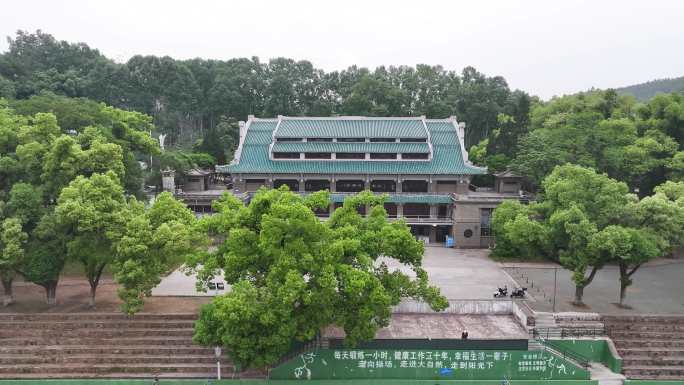 4K航拍湖北省武汉大学