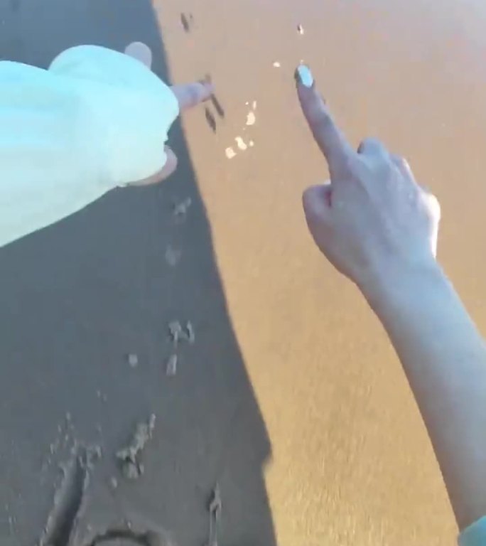 海边沙滩爱心转场