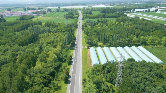 乡村公路与自然景观 绿色田园风光公路航拍