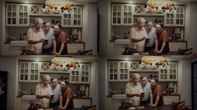 与朋友共度时光