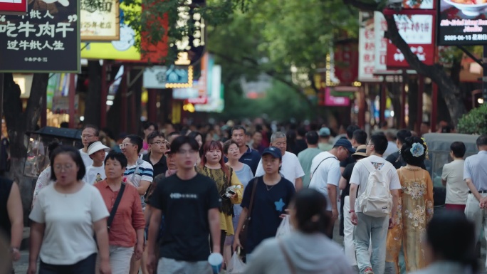 西安回民街大雁塔钟楼人群延时